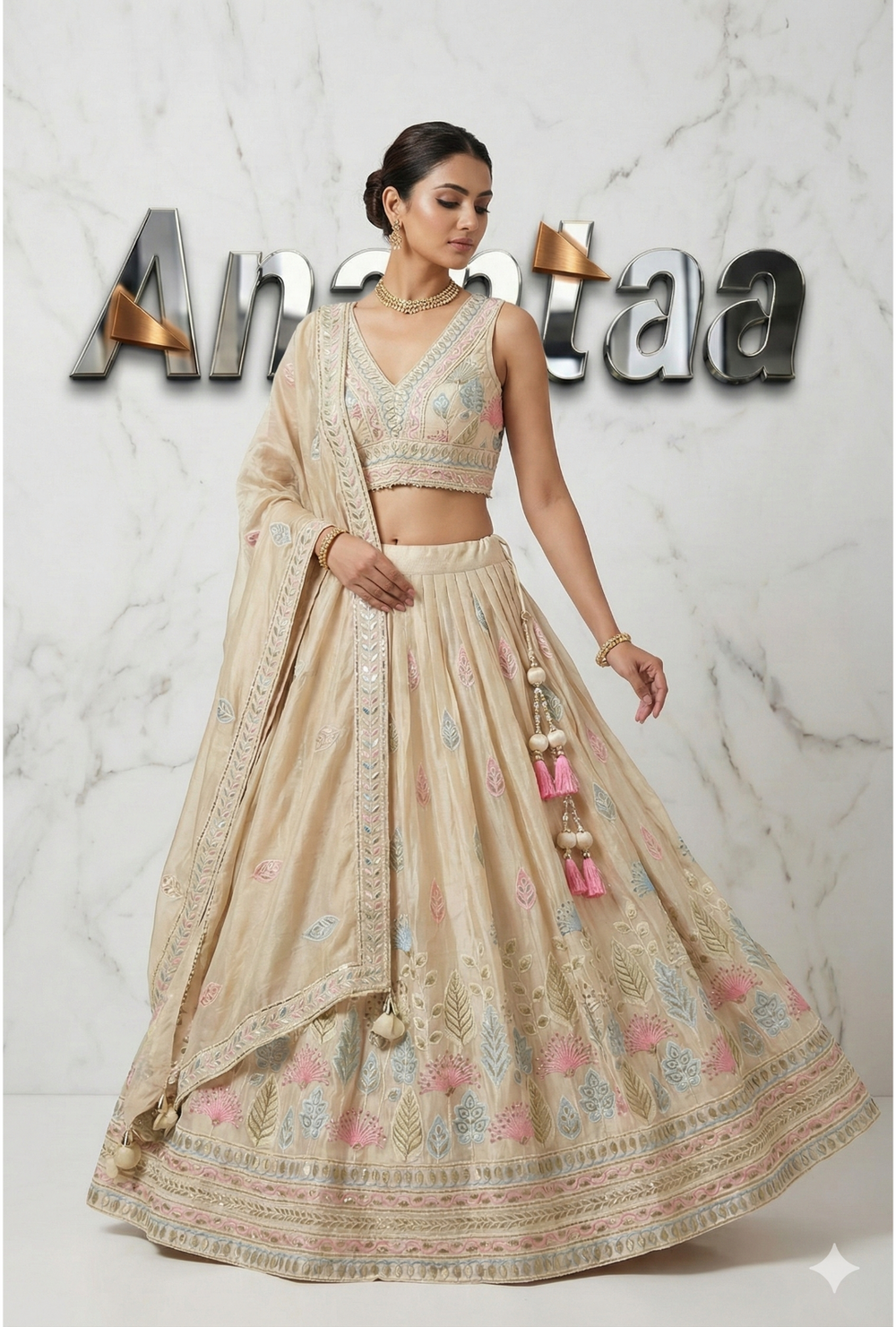 Elegant light pink and ofwihte Crop Top